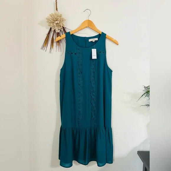 LOFT Women's Lace Trim Flounce Dress Size Medium NWT - Picture 3 of 10